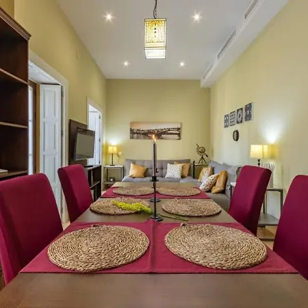 Padua Alameda House By Valcambre بيت للعطل إشبيلية